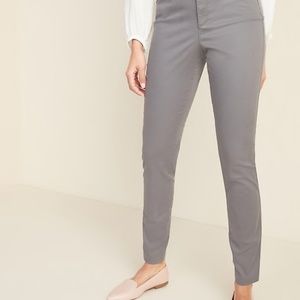Mid-Rise Pixie Chinos for Women